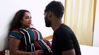 A BIG BOOBS SEXY AUNTY APNE SON KE SATH CHUDAI KIA, HARDCORE SEX, MOM & SON